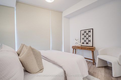 Photo 19 at 2608 - 32 Davenport Road, Annex, Toronto