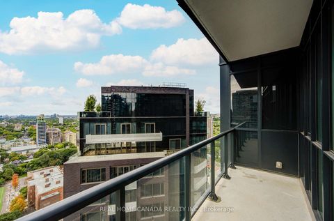 Photo 31 at 2608 - 32 Davenport Road, Annex, Toronto