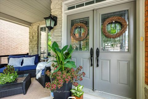 Photo 3 at 206 Birkshire Drive, Bayview Wellington, Aurora