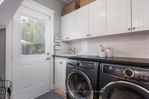 Photo 18 at 206 Birkshire Drive, Bayview Wellington, Aurora