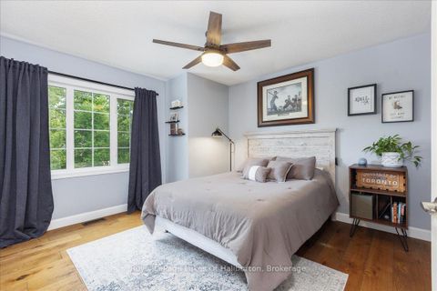 Photo 24 at 206 Birkshire Drive, Bayview Wellington, Aurora
