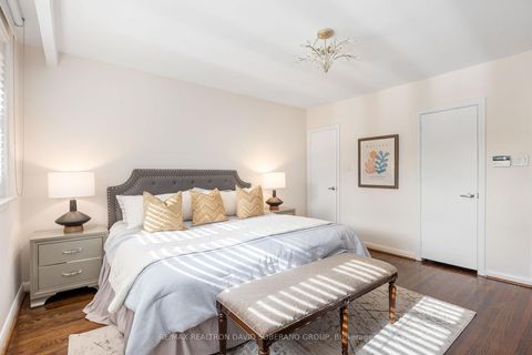 Photo 18 at 122 Collinson Boulevard, Clanton Park, Toronto