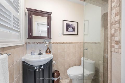 Photo 19 at 122 Collinson Boulevard, Clanton Park, Toronto