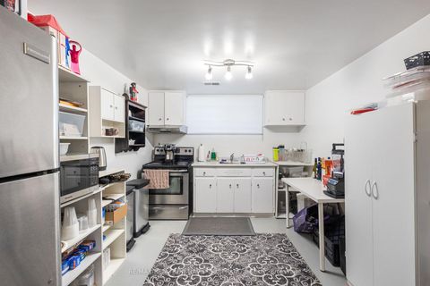 Photo 25 at 122 Collinson Boulevard, Clanton Park, Toronto