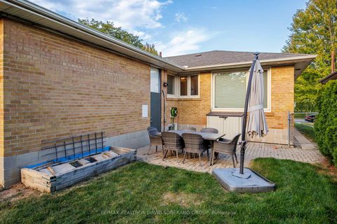 Photo 32 at 122 Collinson Boulevard, Clanton Park, Toronto