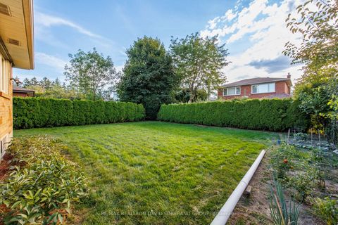 Photo 37 at 122 Collinson Boulevard, Clanton Park, Toronto
