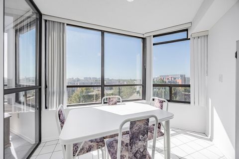 Photo 12 at 609 - 7420 Bathurst Street, Brownridge, Vaughan