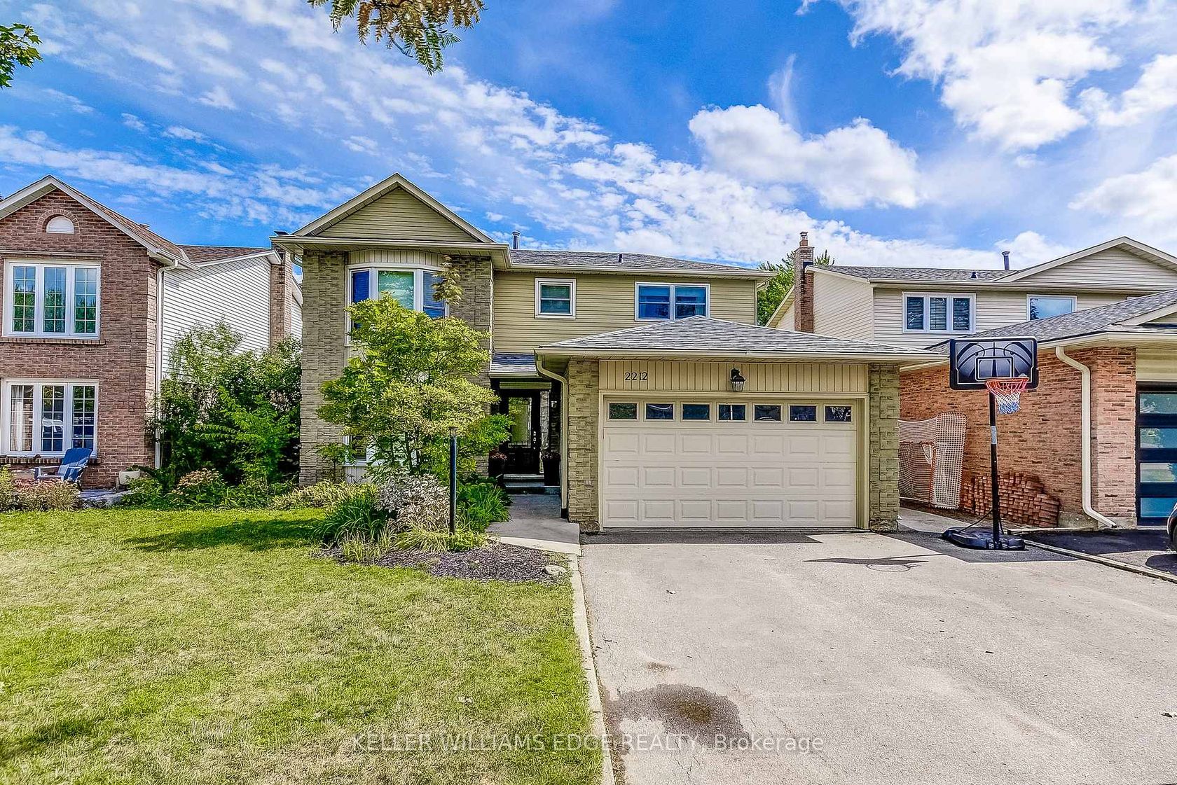 2212 Melissa Crescent, Brant Hills, Burlington 