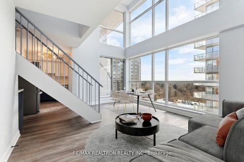 Photo 20 at 906 - 18 Merton Street, Mount Pleasant West, Toronto