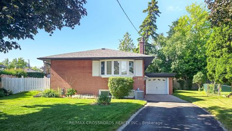 Photo 0 at 457 Paliser Court N, Harding, Richmond Hill