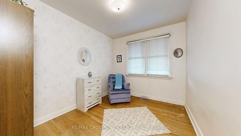 Photo 26 at 457 Paliser Court N, Harding, Richmond Hill
