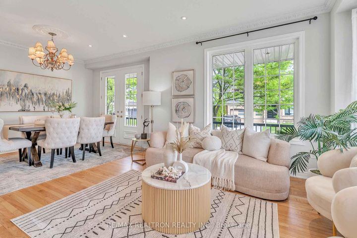 Photo 1 at 18 Augustine Avenue, Oak Ridges, Richmond Hill