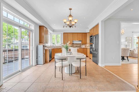 Photo 12 at 18 Augustine Avenue, Oak Ridges, Richmond Hill