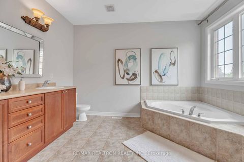 Photo 30 at 18 Augustine Avenue, Oak Ridges, Richmond Hill