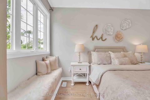 Photo 32 at 18 Augustine Avenue, Oak Ridges, Richmond Hill