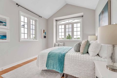 Photo 34 at 18 Augustine Avenue, Oak Ridges, Richmond Hill