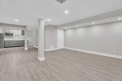 Photo 39 at 18 Augustine Avenue, Oak Ridges, Richmond Hill