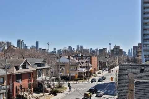 Photo 30 at 4 - 126 Spadina Road, Annex, Toronto
