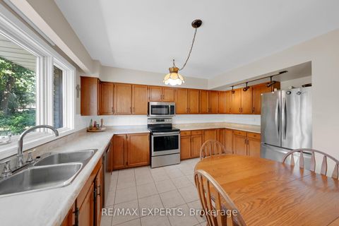 Photo 9 at 20 Havenridge Drive, The Westway, Toronto