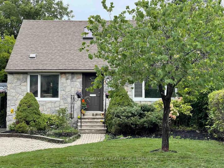 Photo 1 at 64 Ridgevale Drive, Lawrence, Toronto
