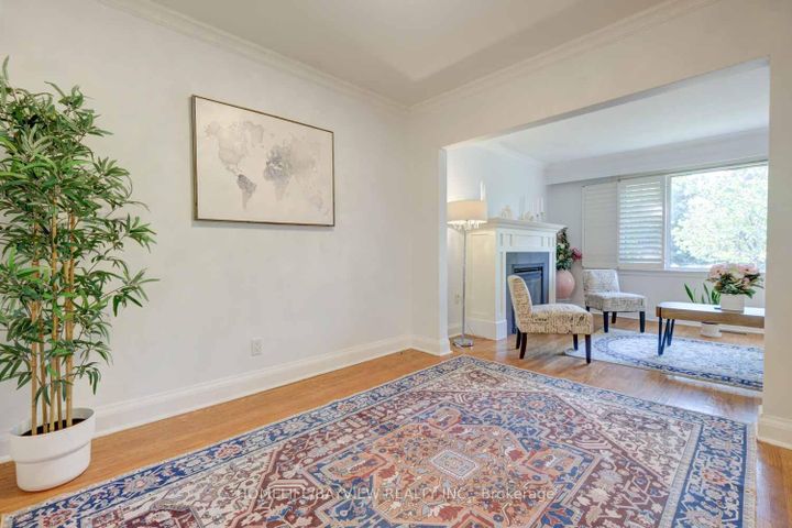 Photo 9 at 64 Ridgevale Drive, Lawrence, Toronto