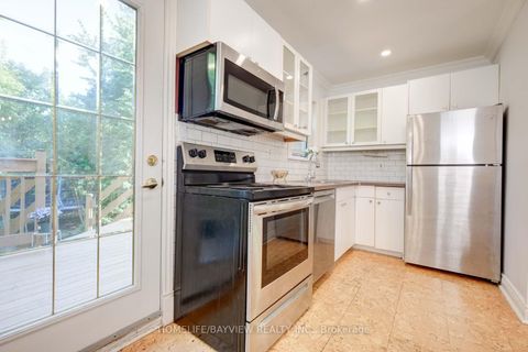 Photo 15 at 64 Ridgevale Drive, Lawrence, Toronto