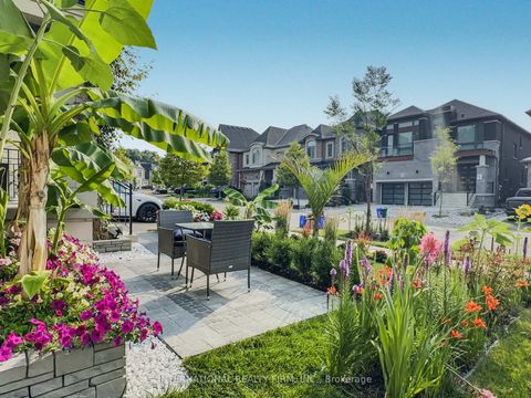 Photo 7 at 150 Cannes Avenue, Vellore Village, Vaughan