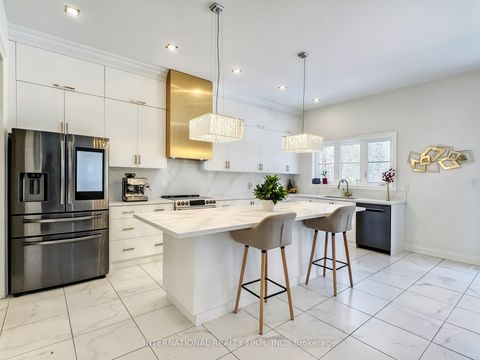 Photo 19 at 150 Cannes Avenue, Vellore Village, Vaughan