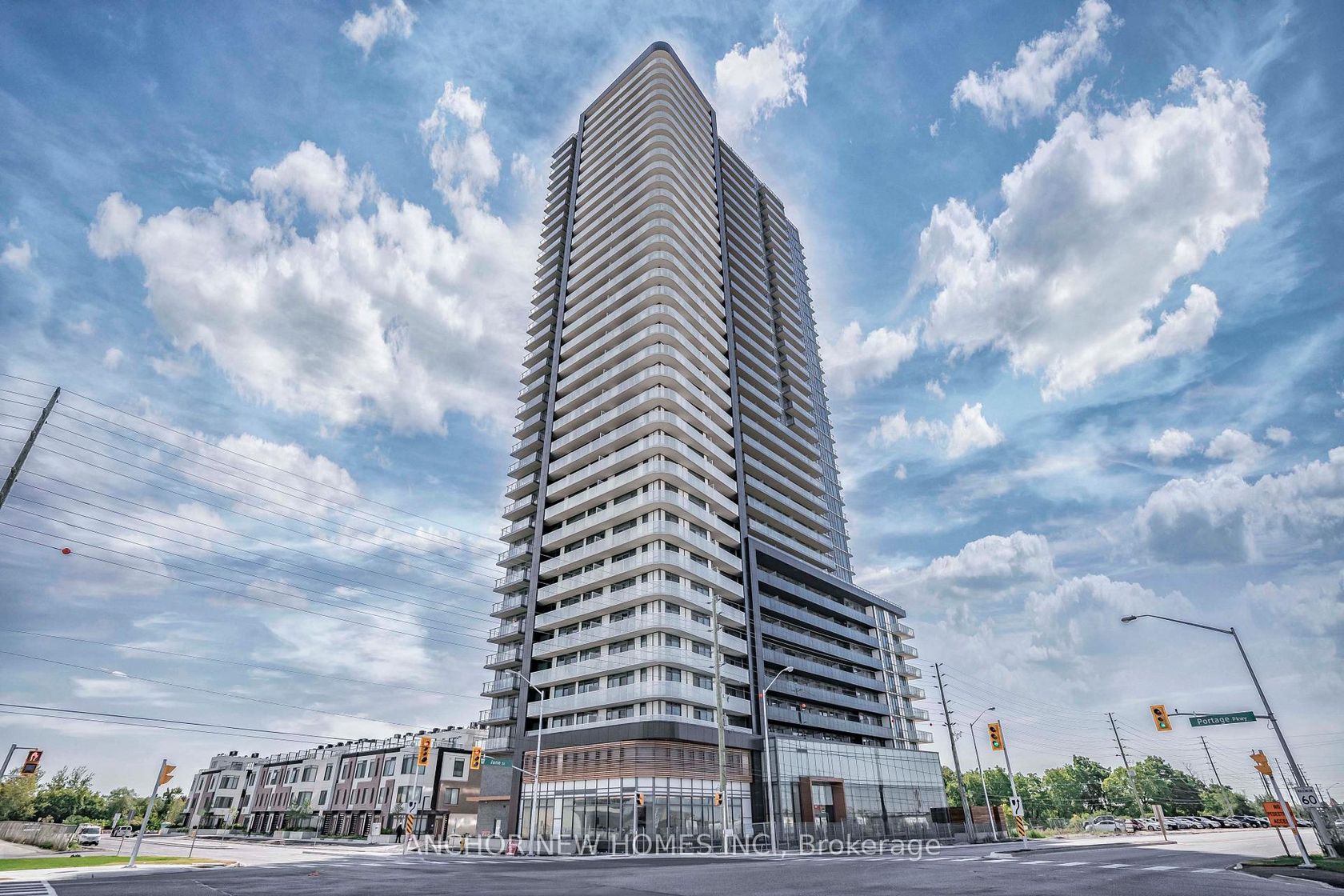 Lph10 - 7895 Jane Street, Concord, Vaughan 