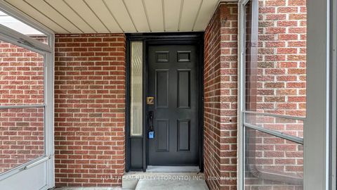 Photo 2 at 36 Marrakesh Drive, Agincourt North, Toronto