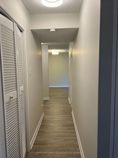 Photo 9 at 311 - 40 Baif Boulevard, North Richvale, Richmond Hill