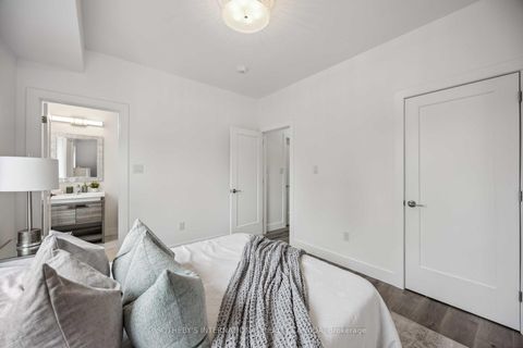 Photo 9 at 1925 Lawrence Avenue W, Weston, Toronto