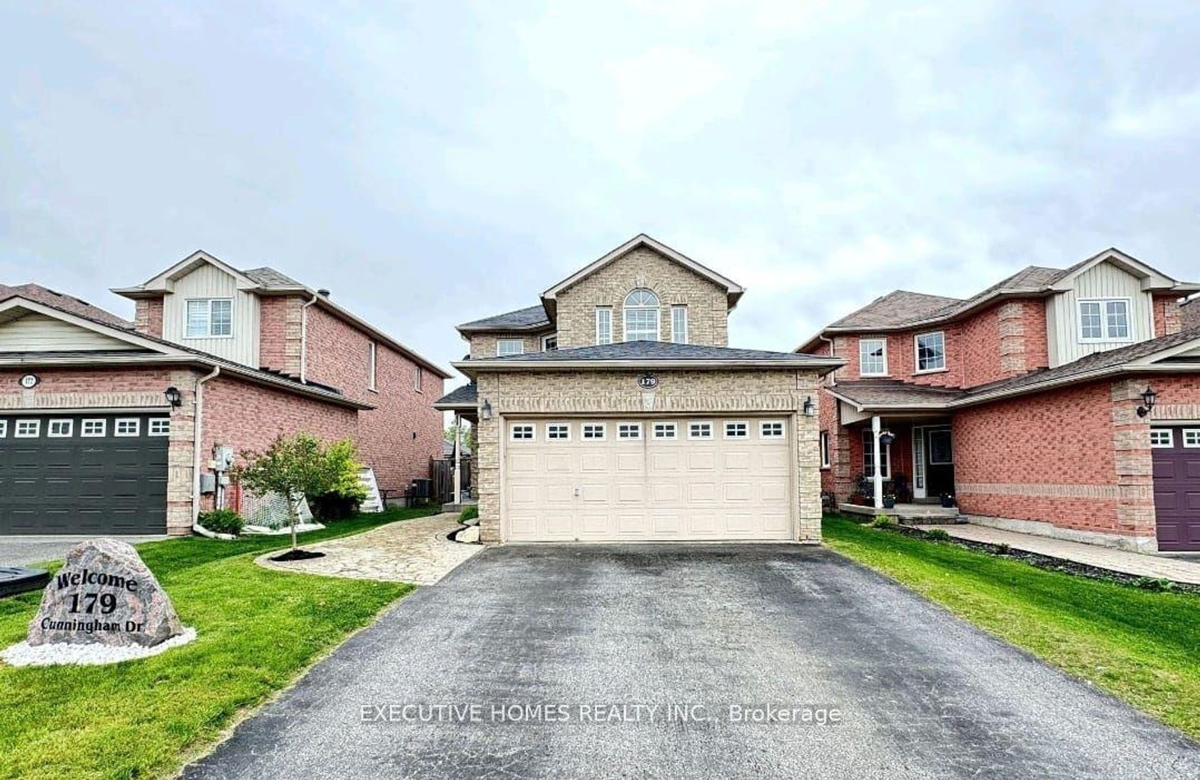 179 Cunningham Drive, Ardagh, Barrie photo number 2