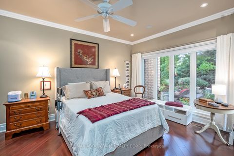 Photo 22 at 2375 Ravine Gate, GA Glen Abbey, Oakville