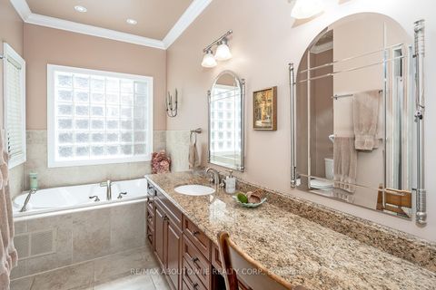 Photo 25 at 2375 Ravine Gate, GA Glen Abbey, Oakville