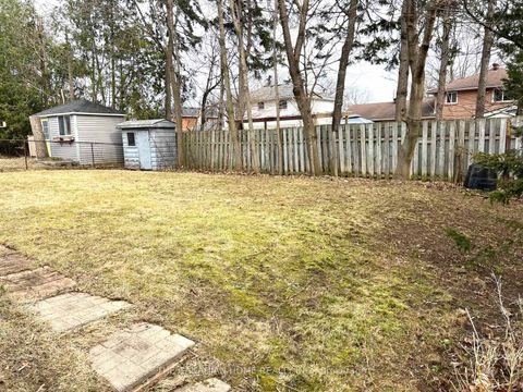 Photo 6 at 223 Rose Street, Wellington, Barrie Photo 6 at 223 Rose Street, Wellington, Barrie