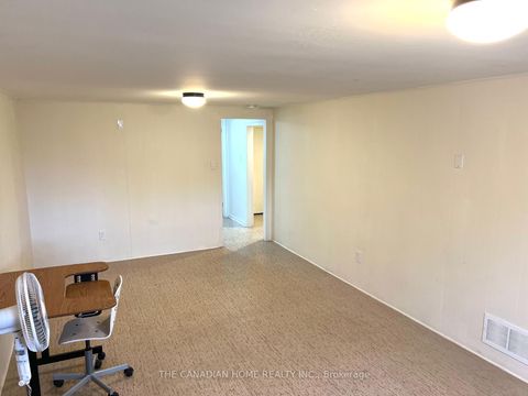 Photo 13 at 223 Rose Street, Wellington, Barrie