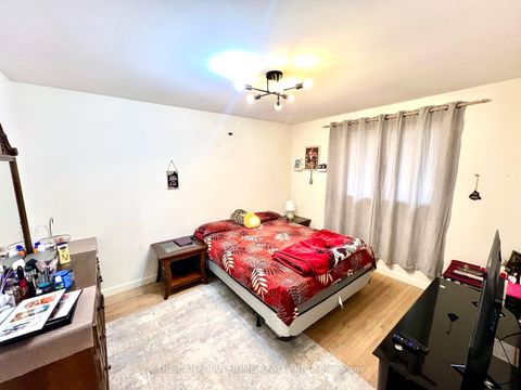 Photo 32 at 223 Rose Street, Wellington, Barrie