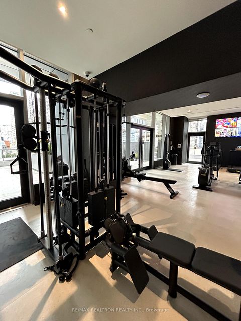 Photo 15 at 5804 - 11 Yorkville Avenue, Annex, Toronto