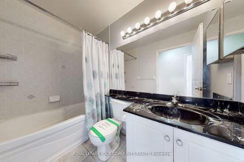 Photo 25 at 1003 - 9 Northern Heights Drive, Langstaff, Richmond Hill