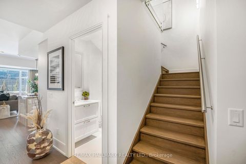 Photo 11 at 516 - 480 Front Street W, Waterfront Communities C1, Toronto