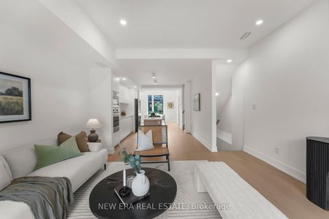 Photo 4 at 113 Bellwoods Avenue, Bellwoods, Toronto