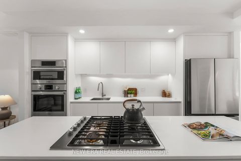 Photo 8 at 113 Bellwoods Avenue, Bellwoods, Toronto