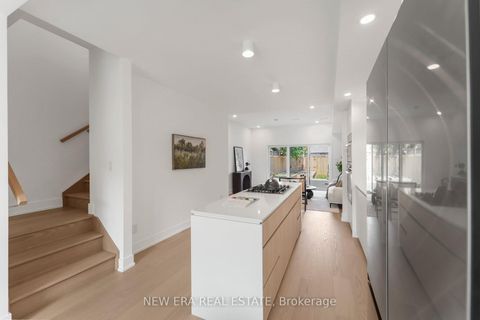 Photo 11 at 113 Bellwoods Avenue, Bellwoods, Toronto