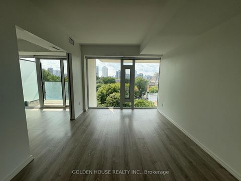 Photo 9 at 735 - 8 Hillsdale Avenue E, Mount Pleasant West, Toronto
