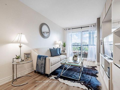 Photo 7 at 709 - 18 Harding Boulevard, Harding, Richmond Hill