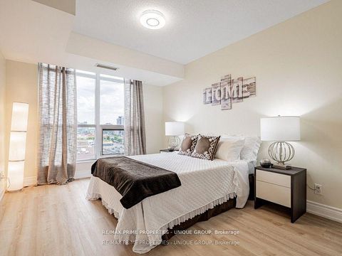 Photo 10 at 709 - 18 Harding Boulevard, Harding, Richmond Hill