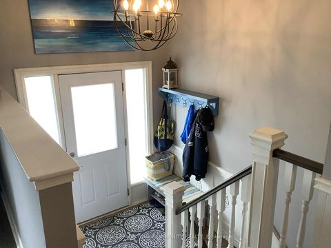 Photo 3 at 28 Indian Arrow Road, North Shore, Barrie