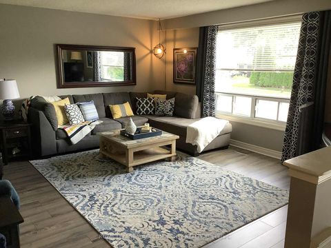 Photo 5 at 28 Indian Arrow Road, North Shore, Barrie