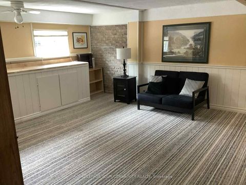 Photo 8 at 28 Indian Arrow Road, North Shore, Barrie